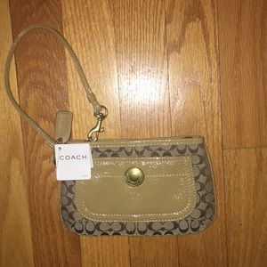 Never worn Coach small purse